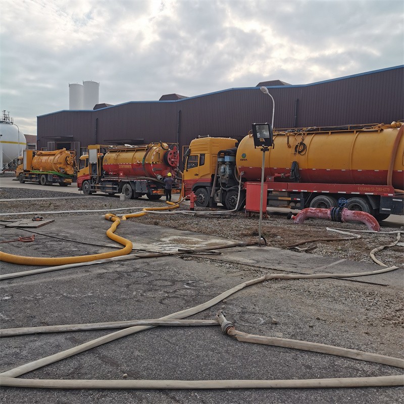 灌阳污水池清理